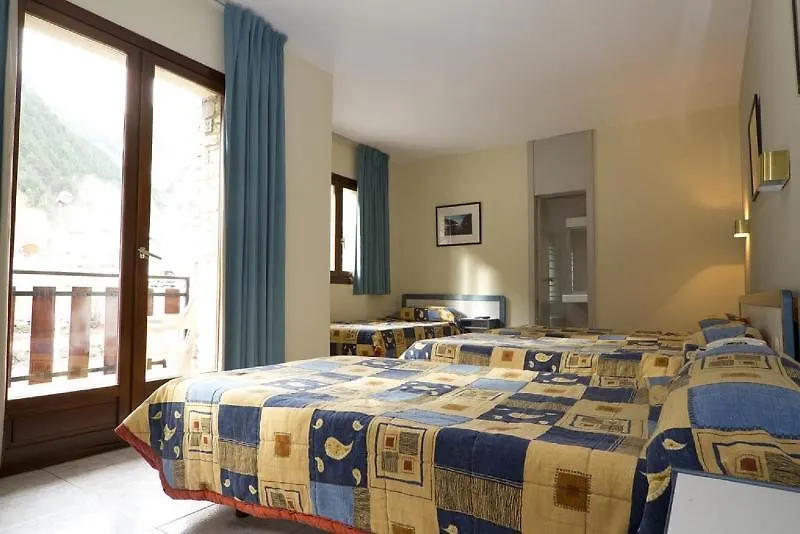 Hotel Solana Arinsal 3*,